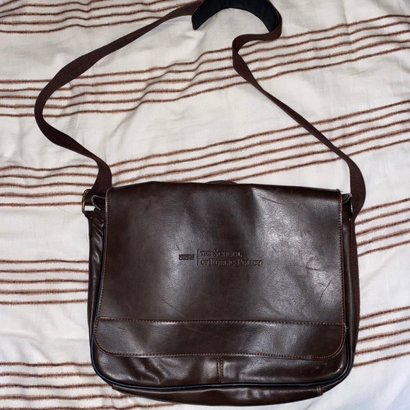 University of Calgary Laptop/Library bag - Picture 1 of 2